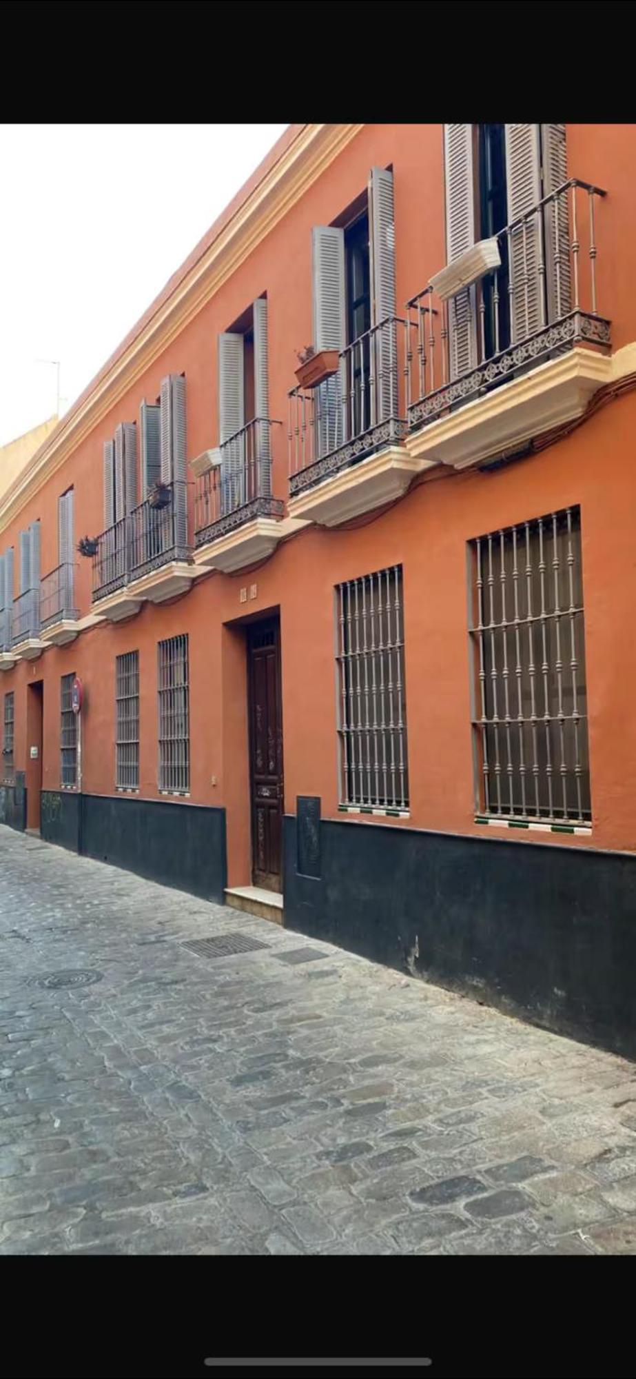 Pleno Centro De Sevilla- Junto Iglesia Montesion Luaran gambar